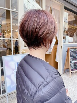 ネオリーブアイム 横浜西口店(Neolive aim) 大人可愛い束感くびれショート　耳掛け前下がり【近藤】横浜