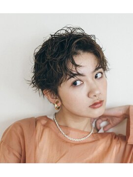 ピズム(PISM) カーリークールショート／ショコラベージュ