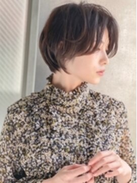 アグ ヘアー バーチ 鯖江店(Agu hair birch) 《Agu hair》長めバングで小顔垢抜けショート