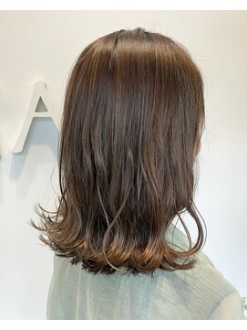 シュシュバイジャガラ 千葉駅北口店(chou chou byJAGARA) ミルクティーアッシュ【chouchou千葉・千葉駅】