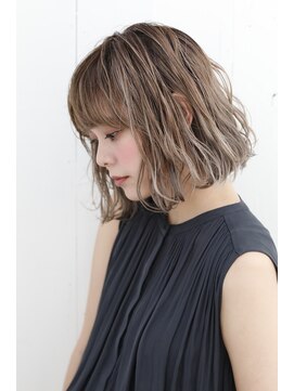 コリーナ(collina) 【collina代官山】 ハイライトグラデーションボブ C