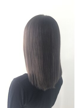 ジーナ 福岡千早(Zina) 【SAKI】艶ストレート×ニュアンスカラー/艶カラー/20代30代40代