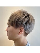 イーチ ディー ヘアーアンドトータルビューティー(each dee hair&total beauty) マッシュ×ハイトーン