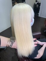 テテ(TETE)&nbsp;☆ホワイトブロンド　心斎橋×長堀橋