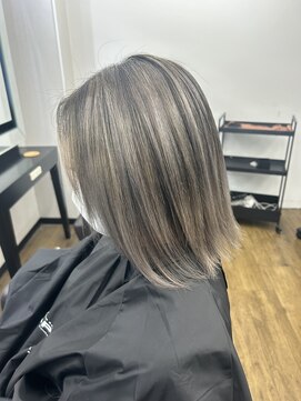 ベルグローアルファ(BELLE GROW ALPHA) バレイヤージュボブ♪