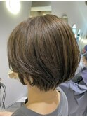 セクションカラー/グラデーションカラー/ペールベージュ/秋葉原