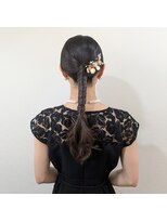 横濱ハイカラ美容院(haikara美容院) タイトポニーテール