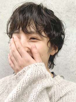 マンツーマン施術で悩みも相談しやすい◎一人一人に合わせた提案で一緒に髪をキレイにするお手伝いをします