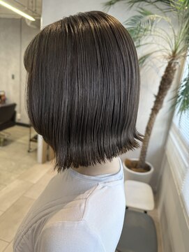 バランス 新宿(balance) 外はねボブ　× グレージュ　[新宿/髪質改善]