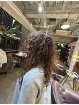 ビハインドザカーテン(BEHIND THE CURTAIN)&nbsp;ツイストスパイラルパーマ