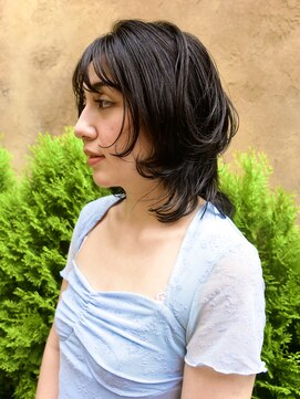 ビュートリアム 梅田(BEAUTRIUM) ミディアムレイヤー/顔周りレイヤー/似合わせカット