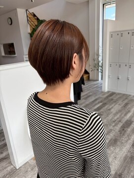 サロンド ベレーザ トータ(salao de beleza tota) ショートボブ