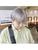 シロ 甲東園店(SHIRO)&nbsp;クリーミーシルバー・ブリーチカラー