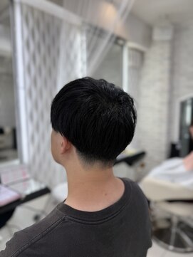 クオリス 赤塚店(QUALIS) 骨格補正◎刈り上げセンターパート×マッシュショート冬