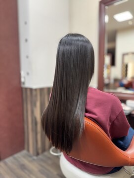 【甲斐】ツヤツヤのアッシュブラウン × 酸熱トリートメント