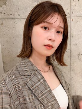 ガーデンヨコハマ(GARDEN YOKOHAMA) レイヤーボブ　外ハネ　ダークアッシュ　　大人ガーリー