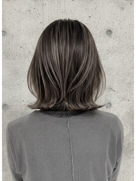 ゴットイズム(GOTTO ISM) 大人女子おすすめ！細めハイライト外はねスタイル