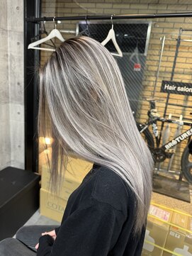 ラフ 難波店(LAFF) バレイヤージュ/シャドウルーツ/ハイライト/レイヤーカット