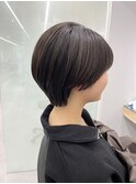 ハッシュカットグレージュデザインカラーツートンカラーブリーチ