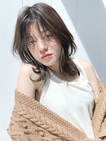 アイティー バイ アルバム 中野店(IT by ALBUM)&nbsp;ワンカールミディ_ハイライトカラーセミウェットウェーブ_67552