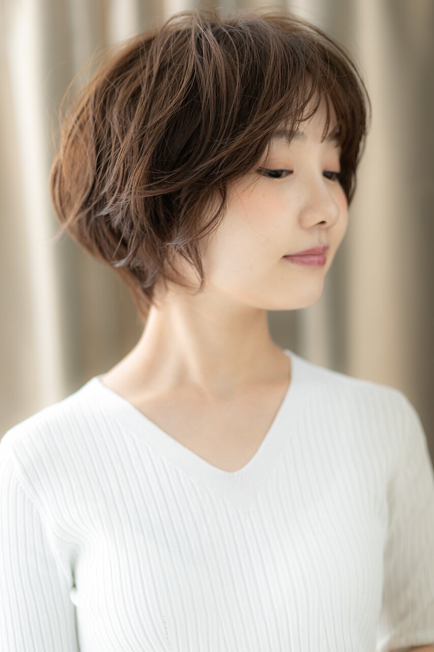 大人かわいいくせ毛風マッシュボブショートZ戸頭20代30代40代
