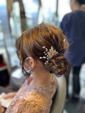 グリッツ (GLITZ) サイドシニヨン