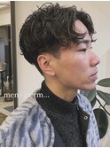 コンマヘアツーブロックマッシュカルマパーマノーセットマッシュ