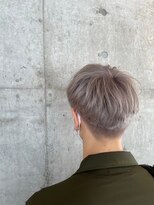 レニーバイエース(LANY by ACE)&nbsp;【LANY横浜】ツーブロック×シルバーアッシュ