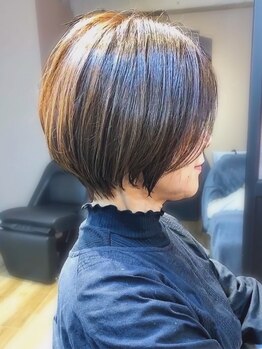 ビスコ(BISCO)の写真/92％が天然由来のオーガニックカラーで刺激臭も大幅に抑制！頭皮にも髪の毛にも優しい理想のヘアカラー♪