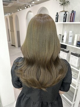 ジーナ 渋谷神南(Zina) 『ブリーチなしで作るオリーブベージュ』森川士音