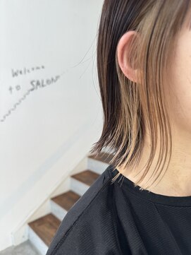 エムドットヘアーサロン(M. hair salon) 【栗本浩司】ホワイトベージュ×インナーカラー