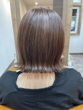 ジュテーム(JE T'AIME) ピンクベージュ髪質改善カラー