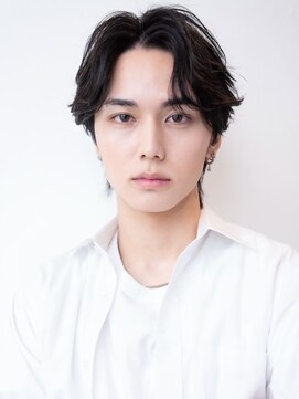 ケアリー 練馬(Carelly) ツイストパーマ七三オールバックマッシュウルフスリークショート