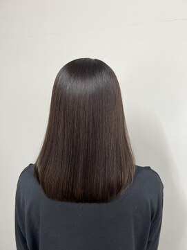 リモア(Remore) 艶々グレージュ