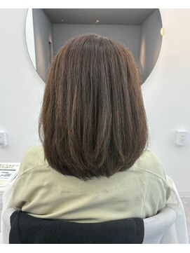 ビル(B.i.L) 70代レディーススタイル