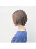 ショートボブ