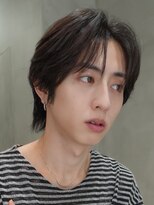 テン 心斎橋(tenn.)&nbsp;メンズセンターパート七三分けパートニュアンスパーマ刈り上げ