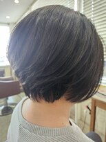 ベル(Belle)&nbsp;ツヤ感グラデーションボブ
