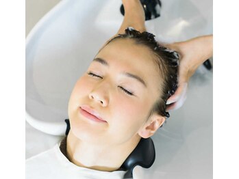 hair & spa LUXORの写真/本格アーユルヴェーダと多彩なスパメニューで、心身ともに解き放たれる極上の癒やしを◎