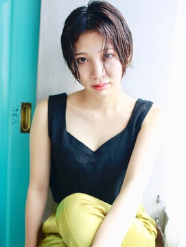 バース(BIRTH) 天神【BIRTH】前下がり×くせ毛風カール