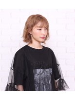 カミビト マヴィー(kamibito mavie)&nbsp;ボブ　ミルクティーベージュ　切りっぱなしボブ　透明感カラー