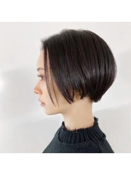 アフェット バイ フラミューム 三軒茶屋(affetto by flammeum) 前下がりボブ