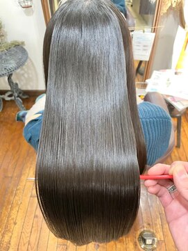 美容室 メザミー MESAMIES 20代30代髪質改善大人きれいな黒髪ロング
