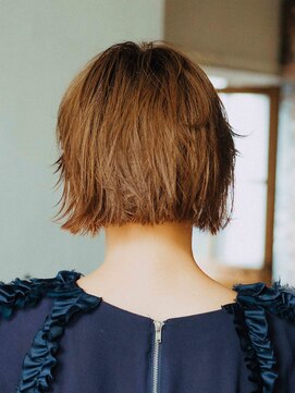ヘアアンドリラクゼーション シャッセ(Hair&Relaxation SASE) ショートバング