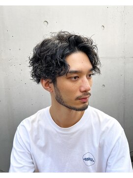 ヨナサン(Yona Saint) スパイラル/波打ちMIX/ツーブロック