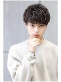 ソフトツーブロックナチュラル束感マッシュ