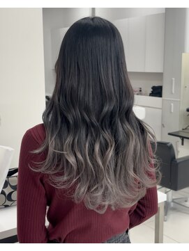 アライブ ハラジュク(ALIVE harajuku) 【ALIVE 夕貴】シルバーグラデーションカラー