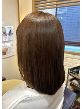 ヘアー グリーン(hair green) 縮毛矯正ストレート/サラツヤミディアム40代50代