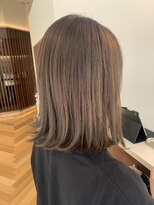 メレ(mele)&nbsp;オトナミディアムボブ×アッシュベージュ