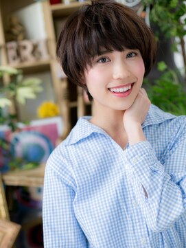 カバーヘア ブリス 志木南口駅前店(COVER HAIR bliss) 前下がりフェミニン韓国風ナチュラルマッシュh4志木20代30代40代